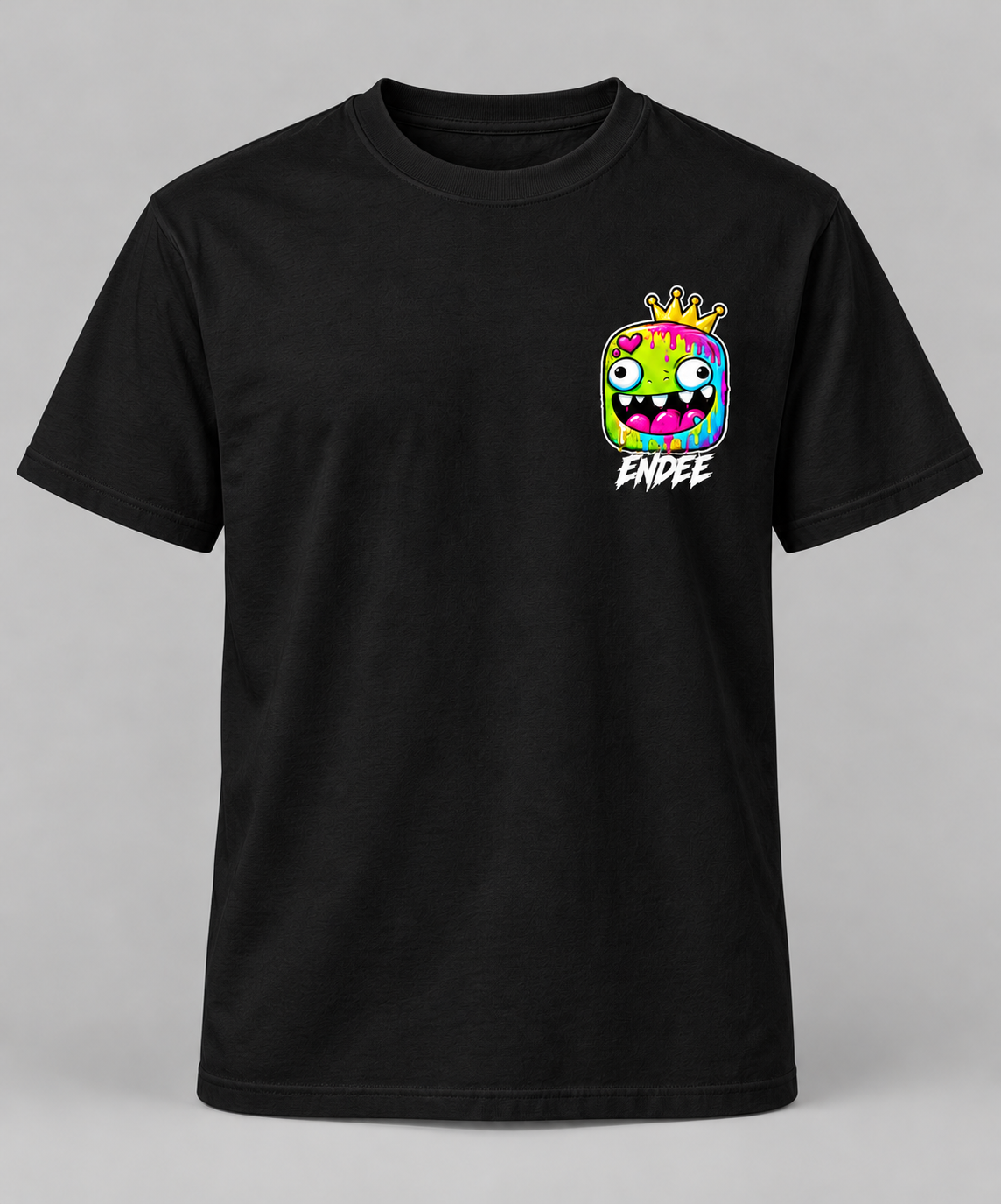 Endee Colour Chest Mascot T-Shirt — black